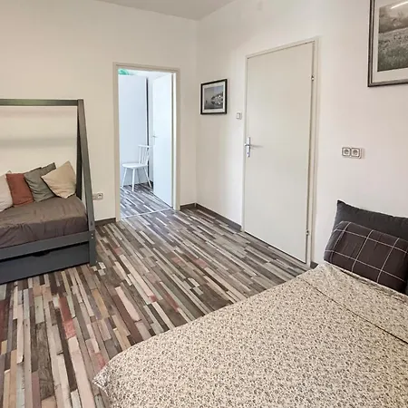 Awesome In With Wifi Holiday home